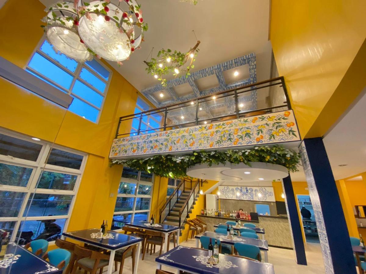 Lighthouse View Boutique Hotel Boracay Exteriör bild
